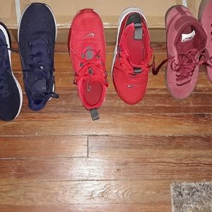 Big Boys size 7 sneakers